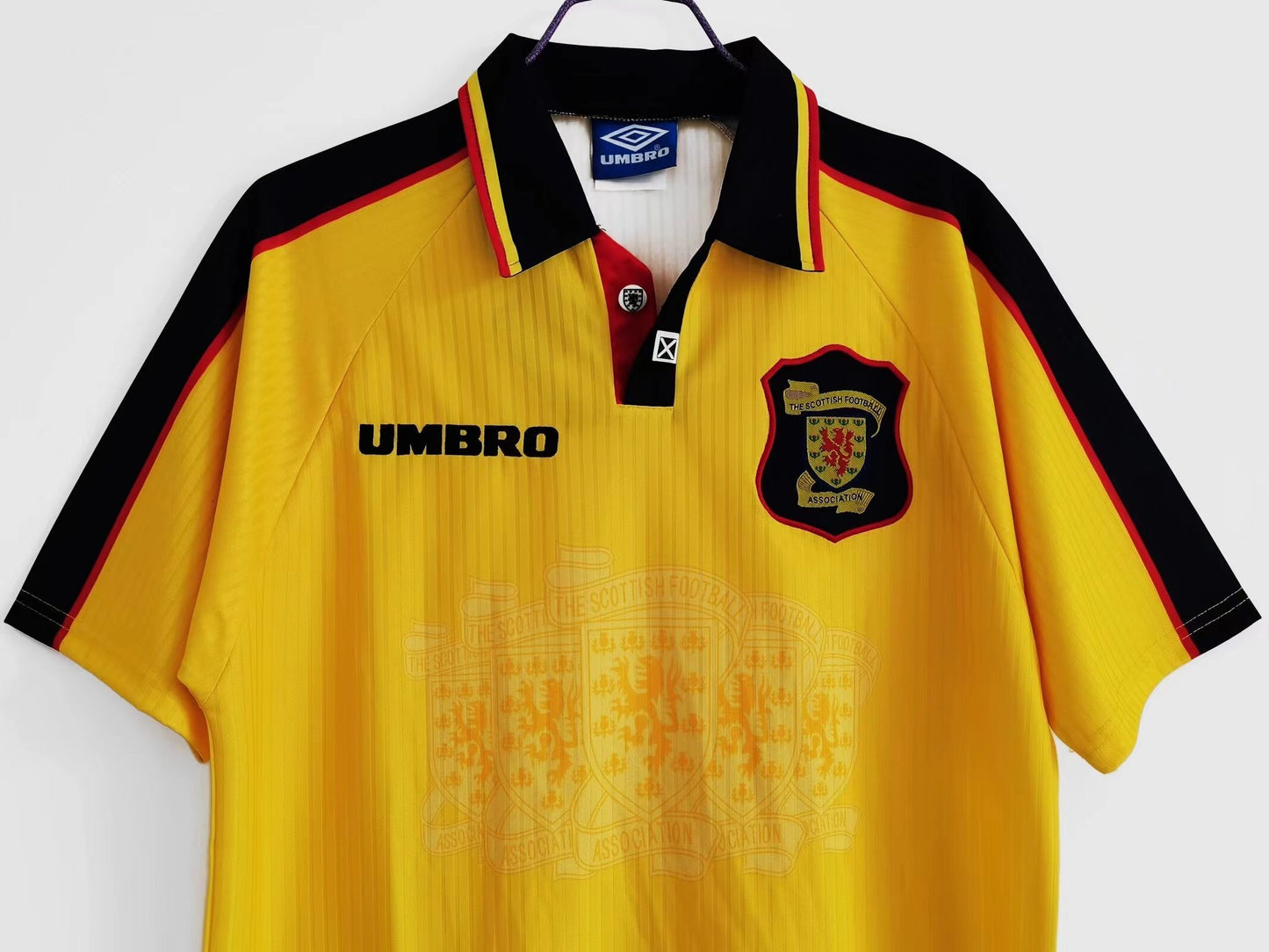 Scotland 🏴󠁧󠁢󠁳󠁣󠁴󠁿 1996/98 Away Jersey. - World Cup Retro Soccer Shop