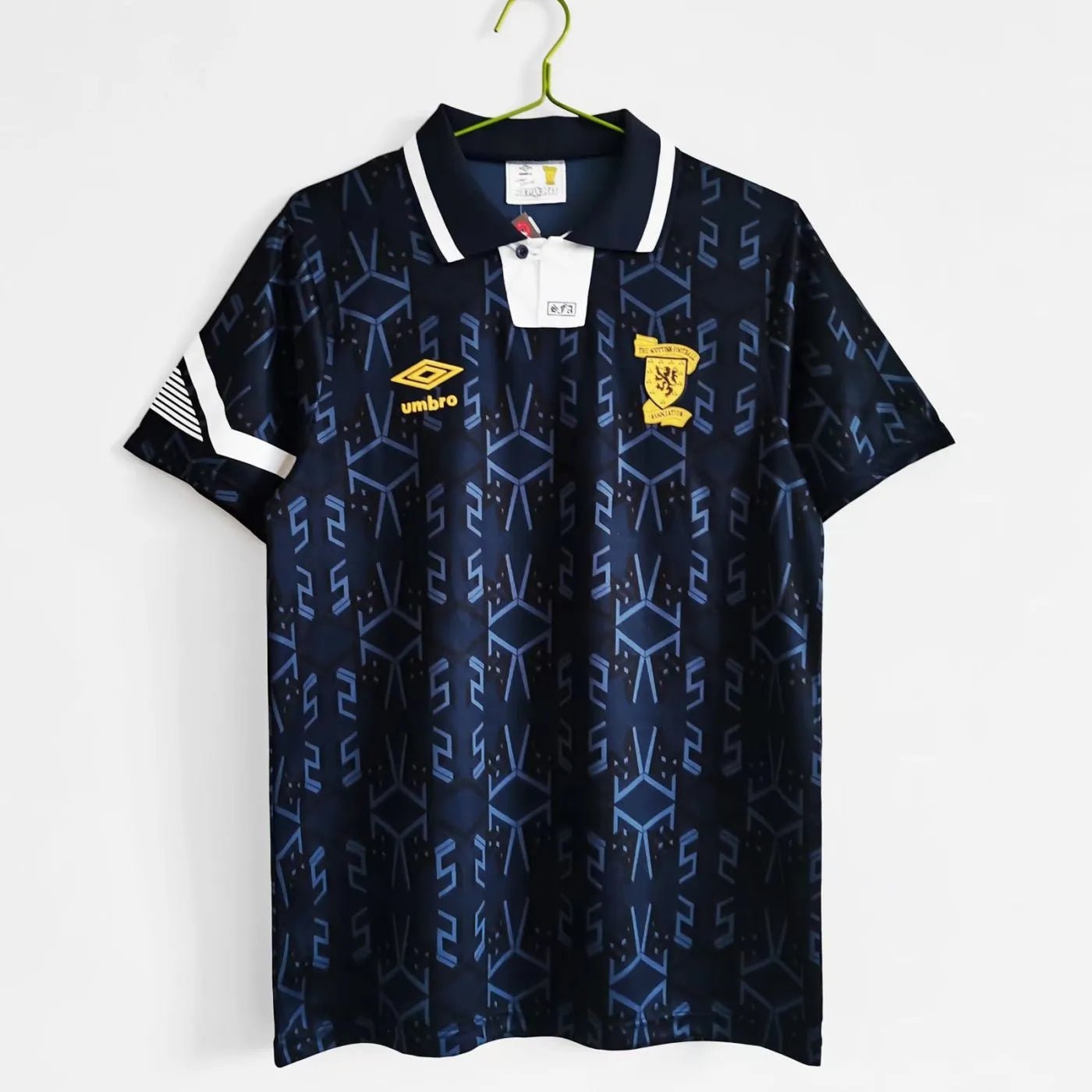 Scotland 🏴󠁧󠁢󠁳󠁣󠁴󠁿 Euro 1992 Home Jersey. - World Cup Retro Soccer Shop