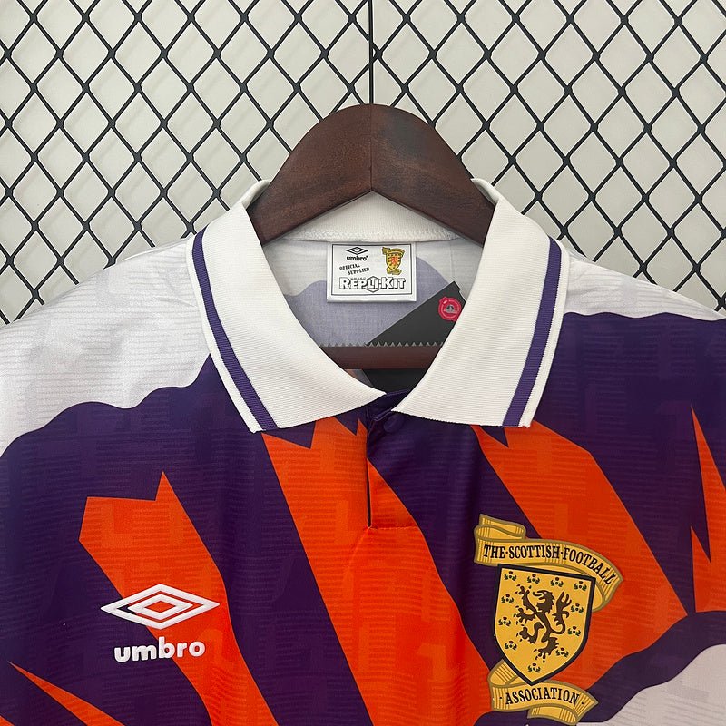 Scotland 🏴󠁧󠁢󠁳󠁣󠁴󠁿 1991 Third Jersey. - World Cup Retro Soccer Shop