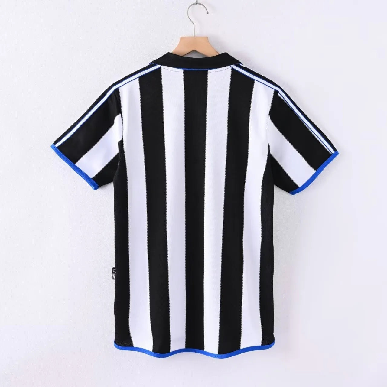 Newcastle United FC 1999/2000 Retro Home Jersey.