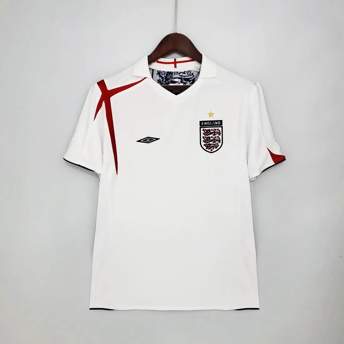 England 🏴󠁧󠁢󠁥󠁮󠁧󠁿 2006 World Cup Home Jersey. - World Cup Retro Soccer Shop