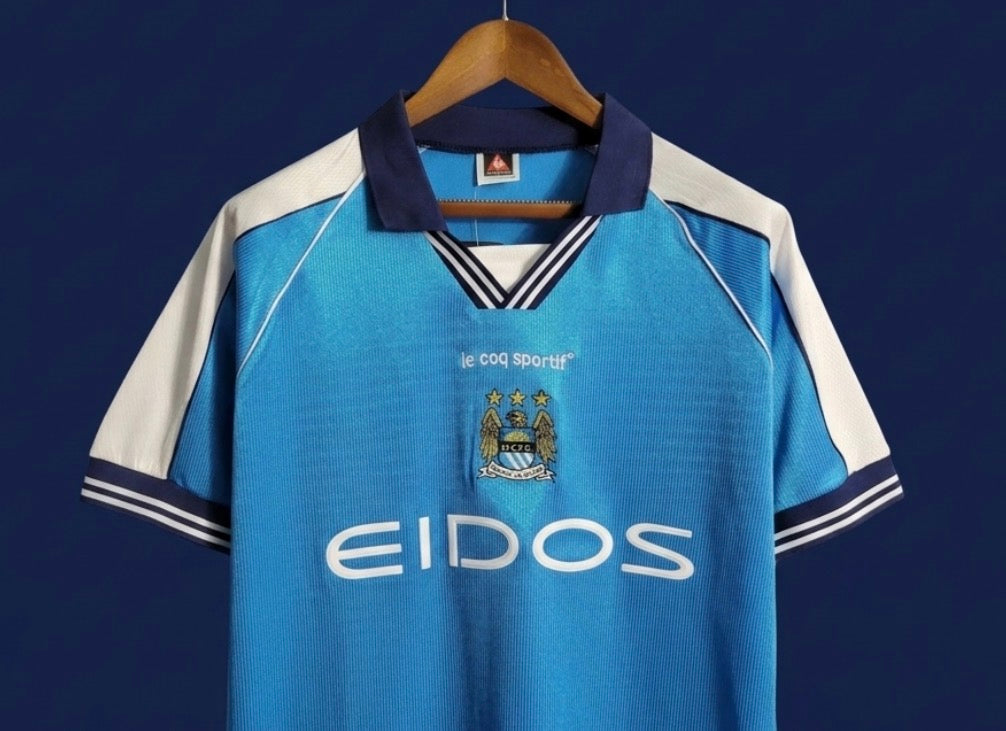 Manchester City FC 1999/2000 Home Retro Jersey.