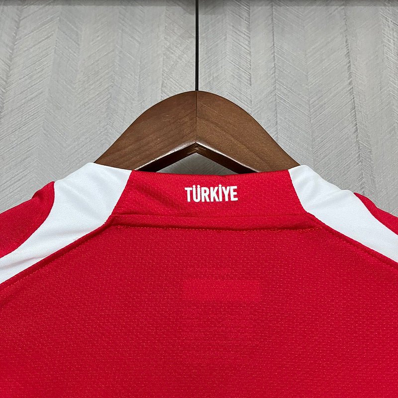 Türkiye 🇹🇷 2008/10 Home Jersey. - World Cup Retro Soccer Shop