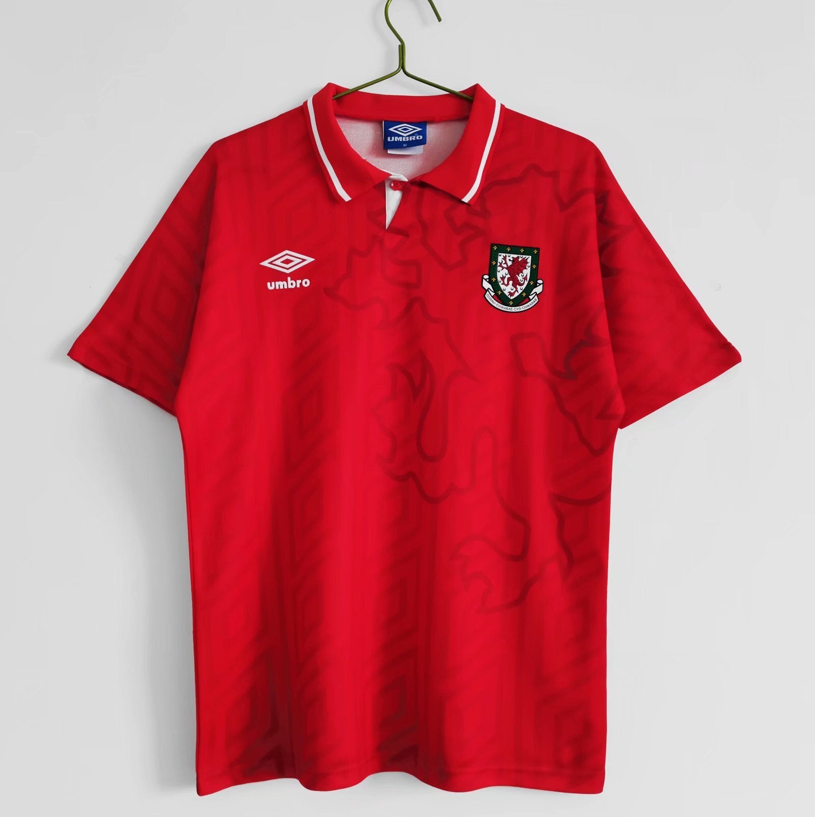 Wales 🏴󠁧󠁢󠁷󠁬󠁳󠁿 1993/94 Home Jersey. - World Cup Retro Soccer Shop