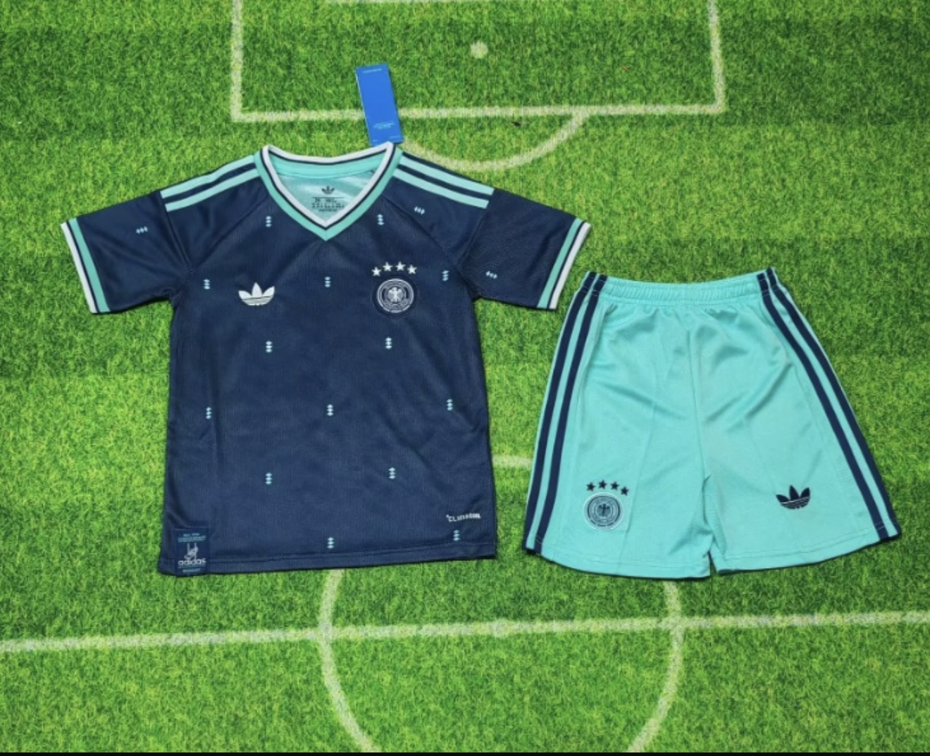 Germany 🇩🇪 2026 World Cup Kids Kit Set, Away Jersey Shorts & Socks.