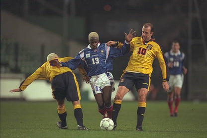 Scotland 🏴󠁧󠁢󠁳󠁣󠁴󠁿 1996/98 Away Jersey. - World Cup Retro Soccer Shop