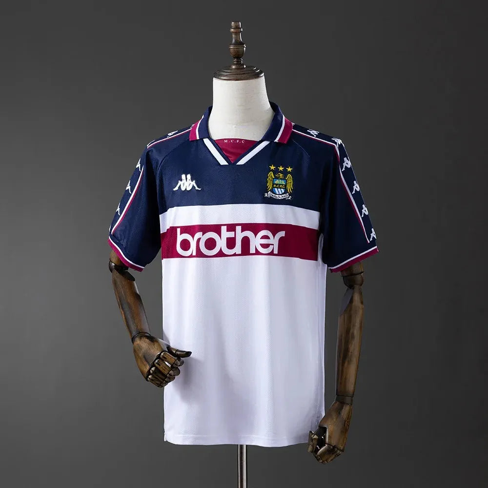 Manchester City FC 97/99 Away Retro Jersey.