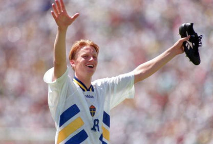 Sweden 🇸🇪 1994 World Cup Away Jersey. - World Cup Retro Soccer Shop