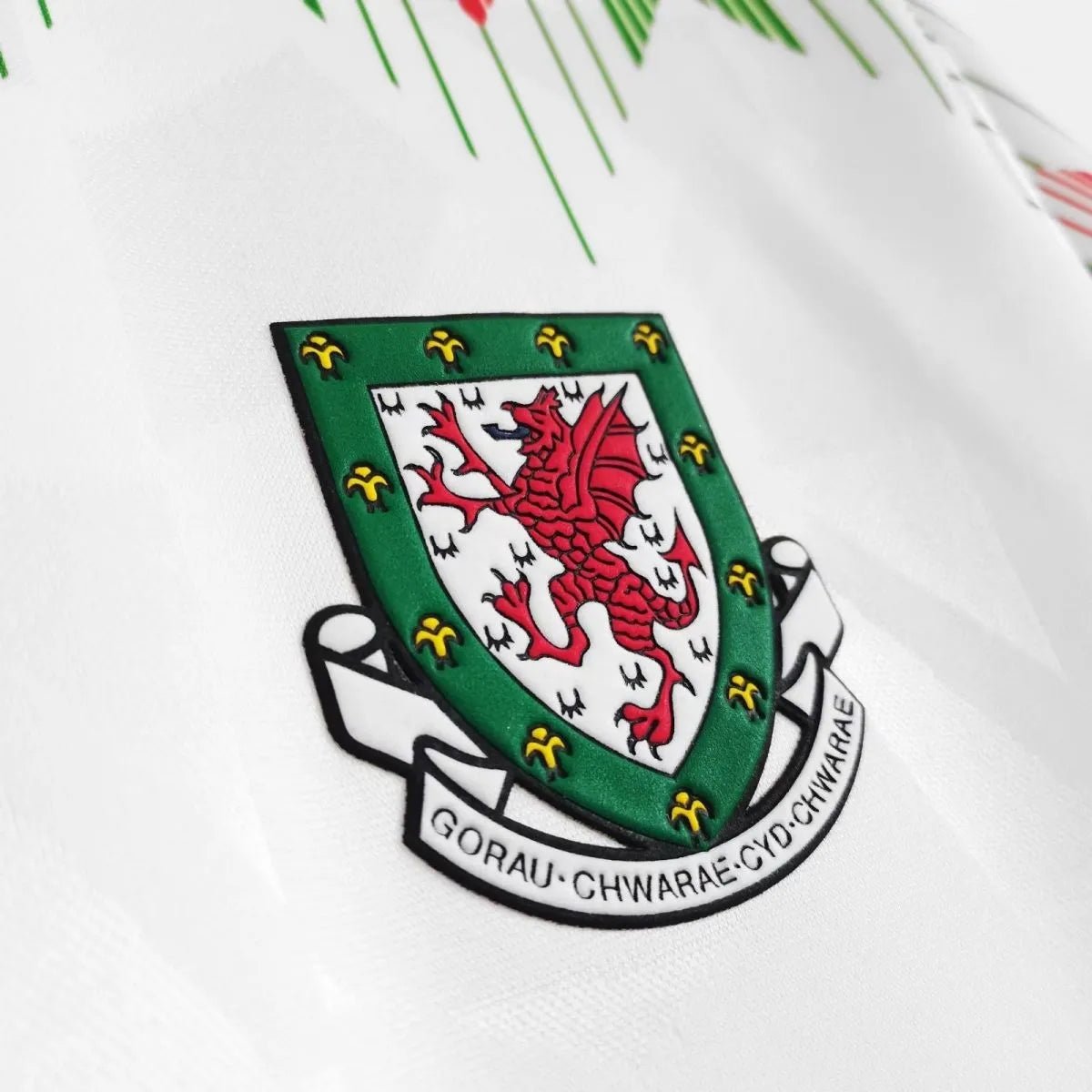 Wales 🏴󠁧󠁢󠁷󠁬󠁳󠁿 1990/92 Away Jersey. - World Cup Retro Soccer Shop