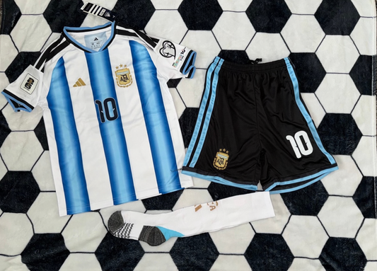 Argentina 🇦🇷 2026 World Cup Kids Kit Set, Home Jersey, Shorts & Socks.