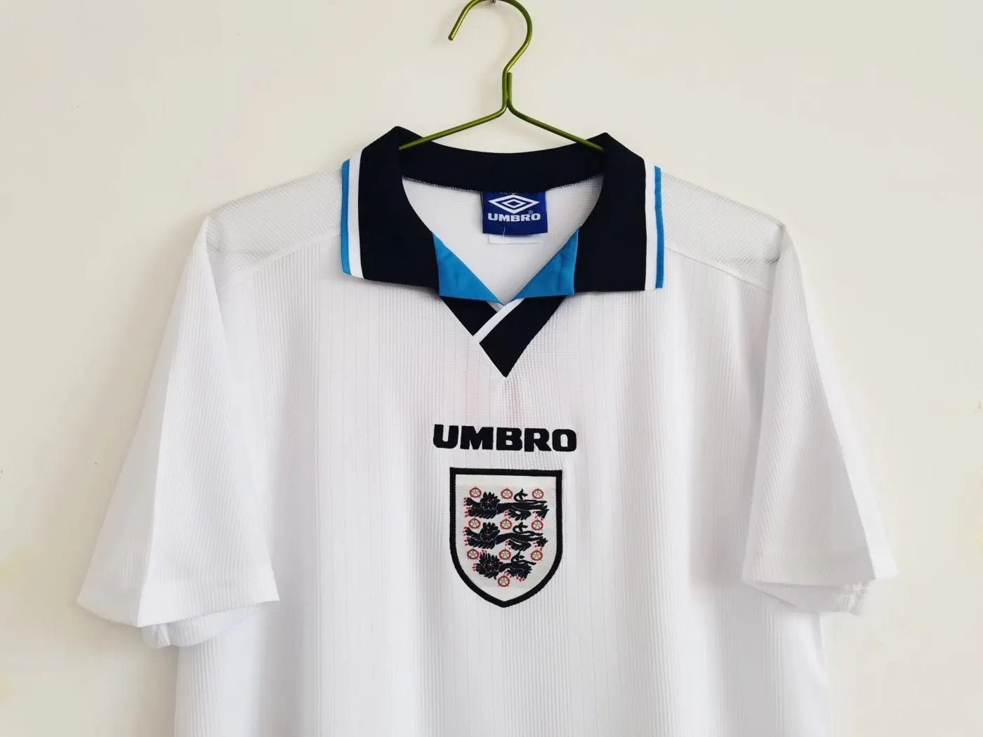England 🏴󠁧󠁢󠁥󠁮󠁧󠁿 1996 “Euro 96” Home Jersey. - World Cup Retro Soccer Shop