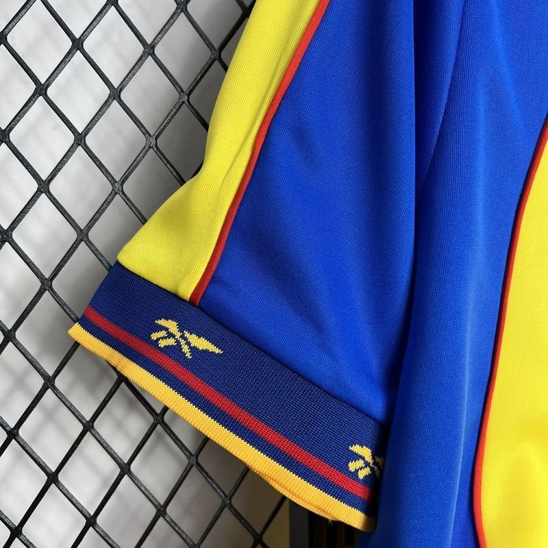 Colombia 🇨🇴 2001 Home Jersey. - World Cup Retro Soccer Shop