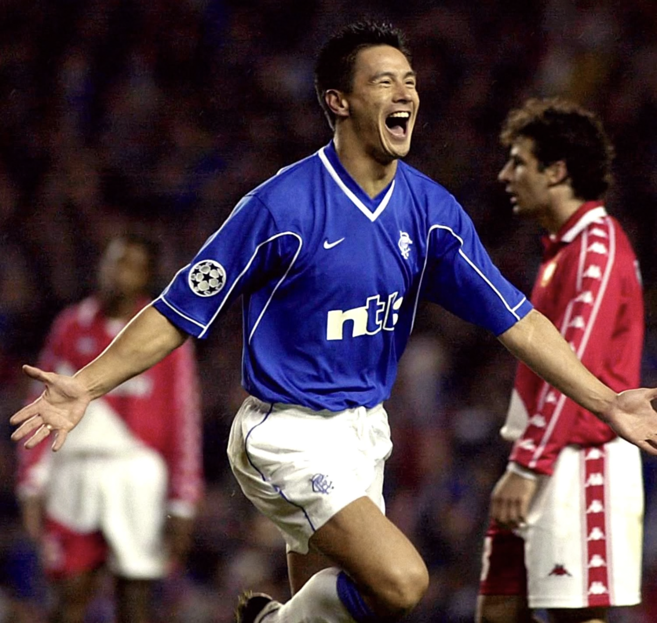 Glasgow Rangers 99/2000 Home Retro Kit.