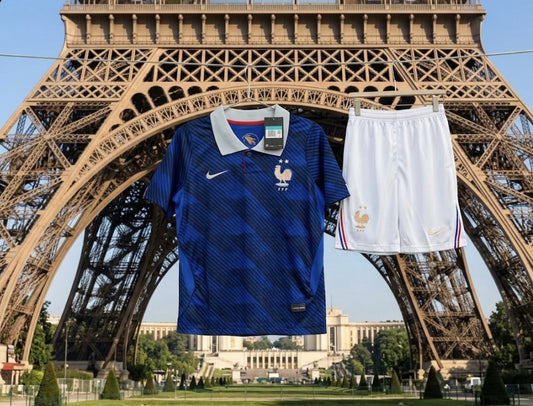 France 🇫🇷2026 World Cup Kids Kit Set Home Jersey, Shorts & Socks.