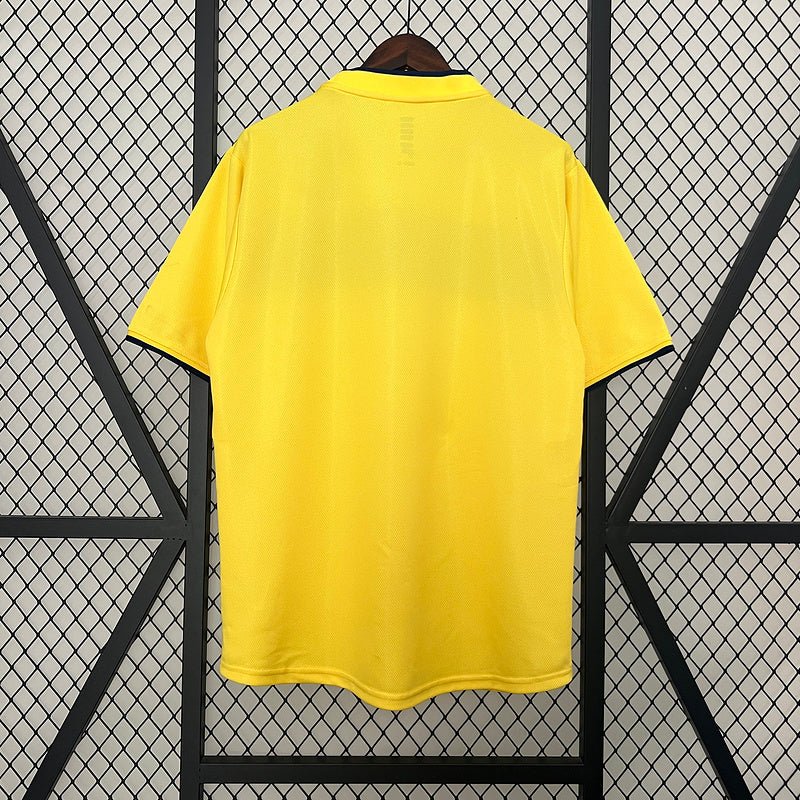 Scotland 🏴󠁧󠁢󠁳󠁣󠁴󠁿 2002 Away Jersey. - World Cup Retro Soccer Shop