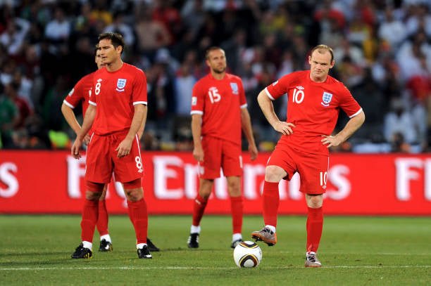 England 🏴󠁧󠁢󠁥󠁮󠁧󠁿 2010 World Cup Away Jersey. - World Cup Retro Soccer Shop
