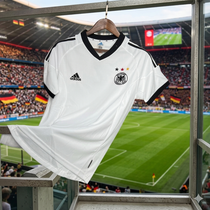 Germany 🇩🇪 2002 World Cup Home Jersey.