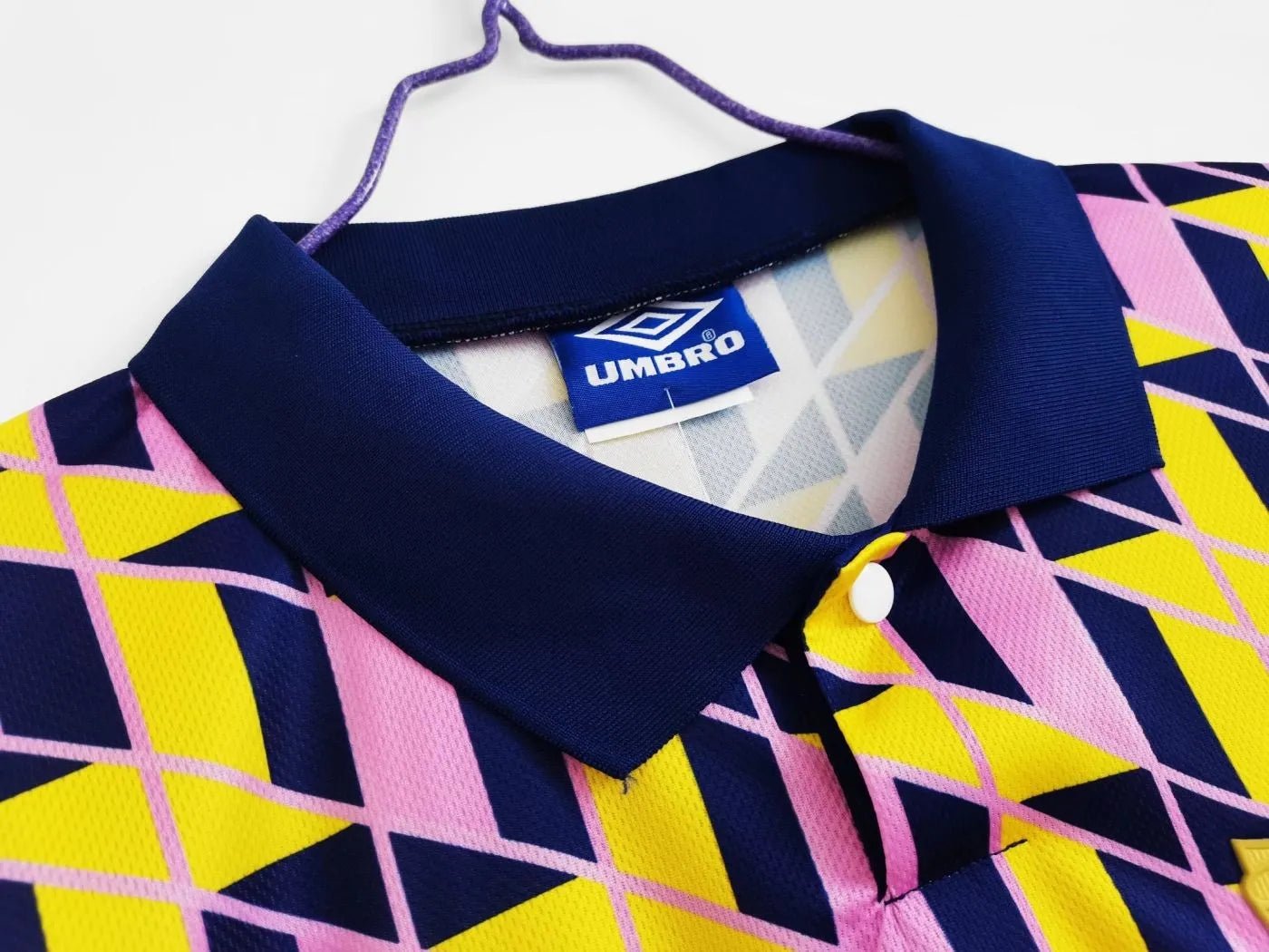 Scotland 🏴󠁧󠁢󠁳󠁣󠁴󠁿 1990 World Cup Third Jersey. - World Cup Retro Soccer Shop