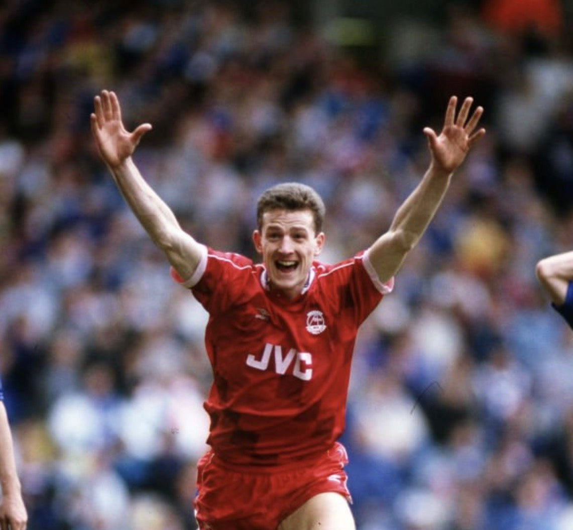 Aberdeen FC 87/90 Classic Retro Home Kit.