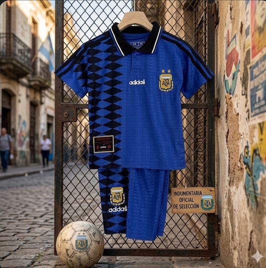 Argentina 🇦🇷 1994 World Cup Away Retro Kids Kit Set, Home Jersey, Shorts & Socks.