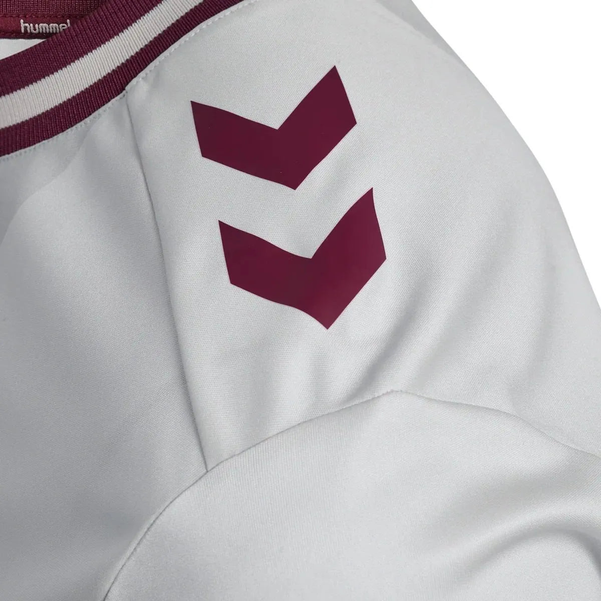 Hearts of Midlothian FC 26/27 Away Kit.