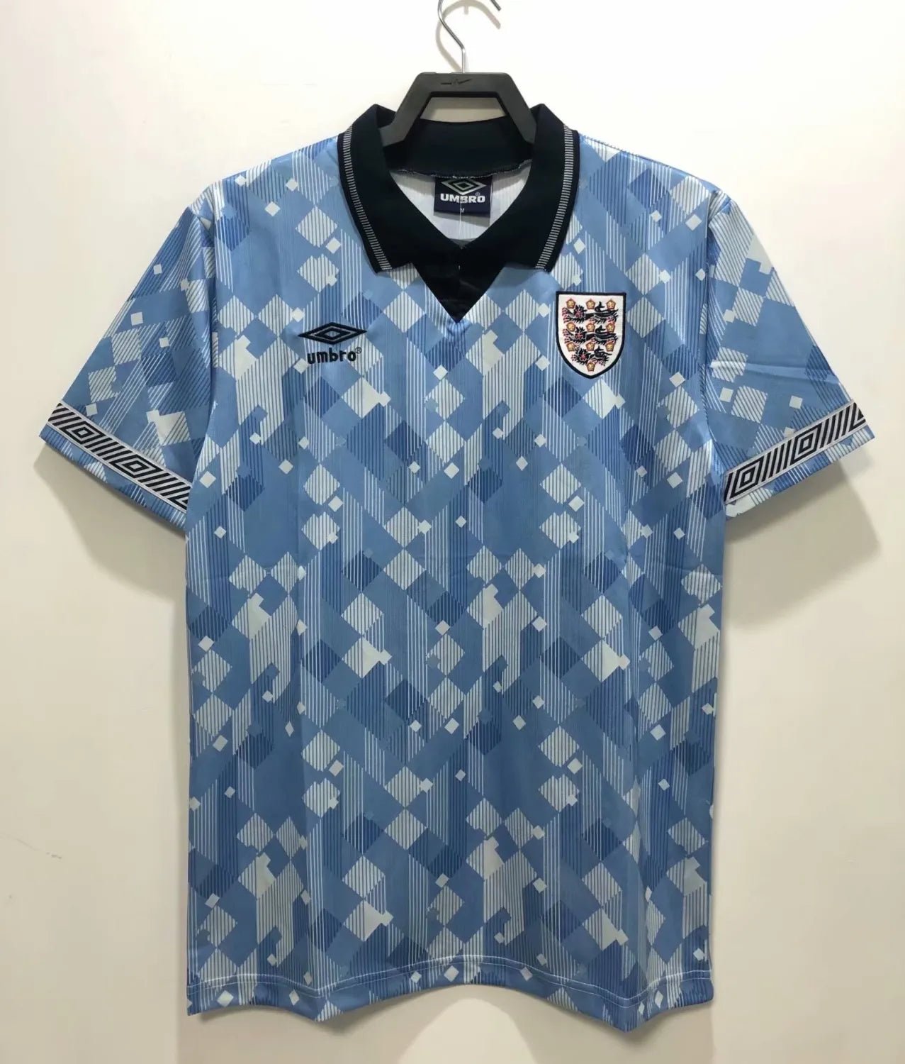 England 🏴󠁧󠁢󠁥󠁮󠁧󠁿 1990/92 Third Jersey. - World Cup Retro Soccer Shop