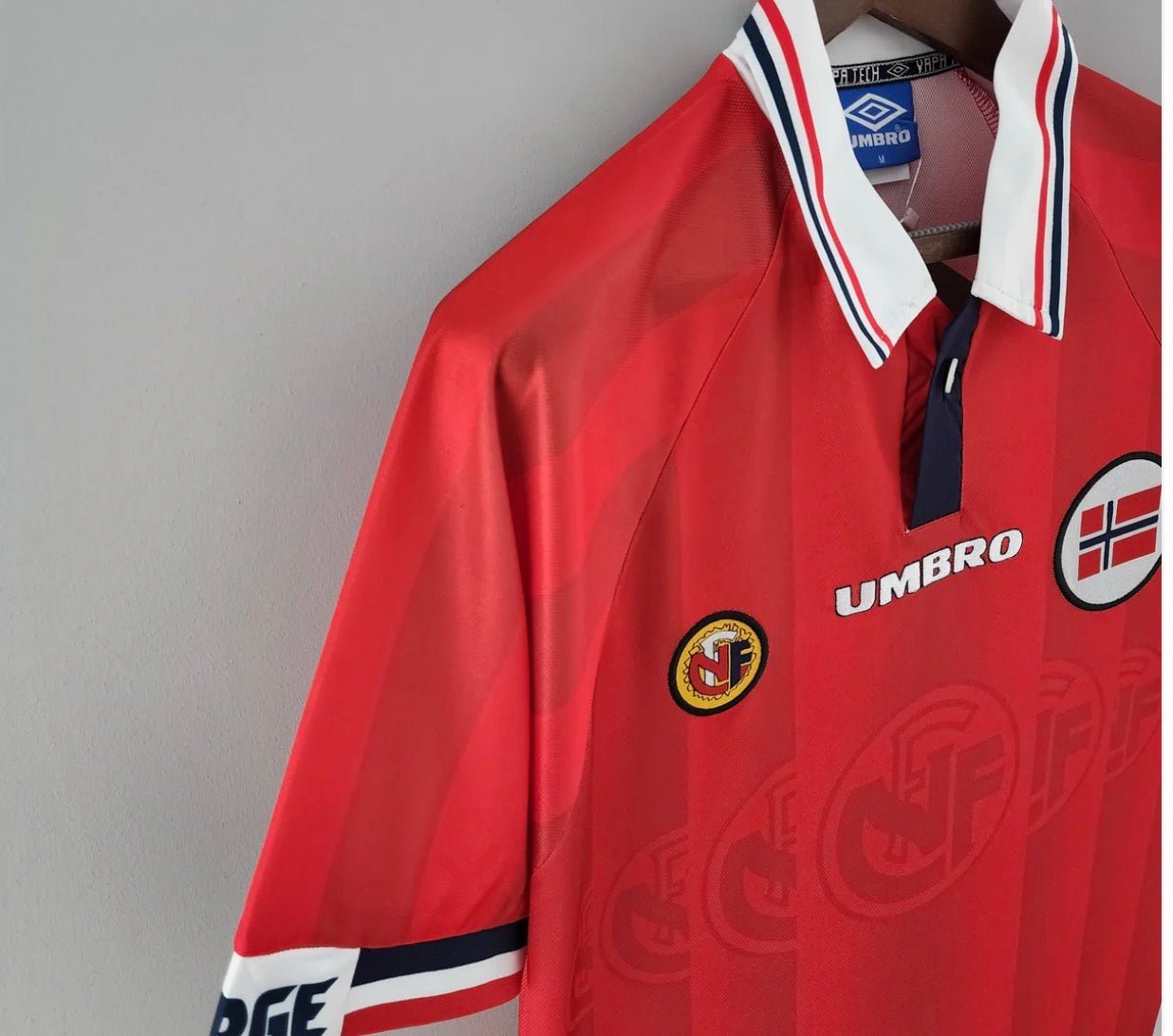 Norway 🇳🇴 1998/2000 Home Jersey. - World Cup Retro Soccer Shop