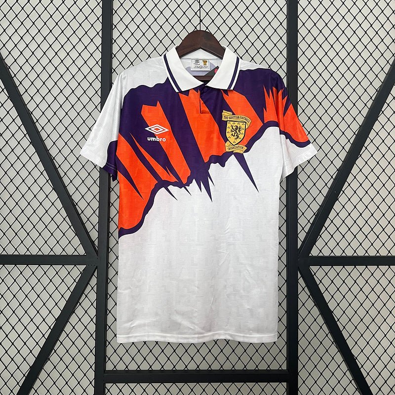 Scotland 🏴󠁧󠁢󠁳󠁣󠁴󠁿 1991 Third Jersey. - World Cup Retro Soccer Shop