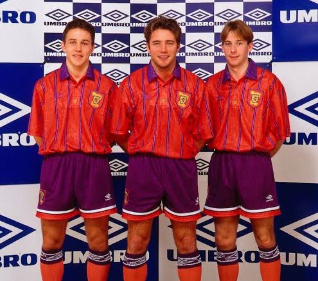 Scotland 🏴󠁧󠁢󠁳󠁣󠁴󠁿 1993/95 Away Jersey. - World Cup Retro Soccer Shop