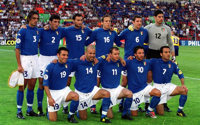 Italy 🇮🇹 Euro 2000 Home Jersey. - World Cup Retro Soccer Shop