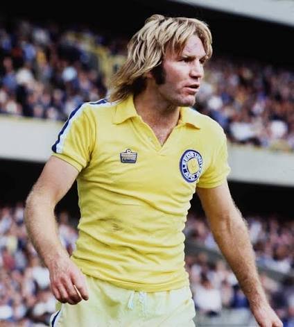 Leeds United 1978/79 Away Retro Kit. - World Cup Retro Soccer Shop