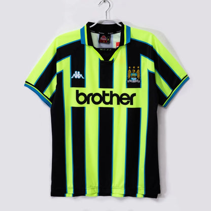 Manchester City FC 98/99 Away Retro Jersey.