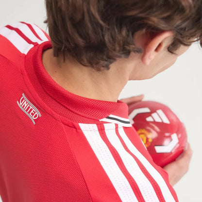 Manchester United FC 26/27 Home Jersey. *Real Player Version*.