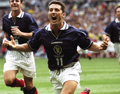 Scotland 🏴󠁧󠁢󠁳󠁣󠁴󠁿 World Cup 1998 Home Jersey. - World Cup Retro Soccer Shop