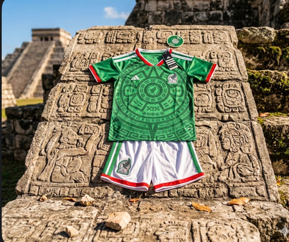 Mexico 🇲🇽 2026 World Cup Kids Kit Set, Home Jersey Shorts & Socks.
