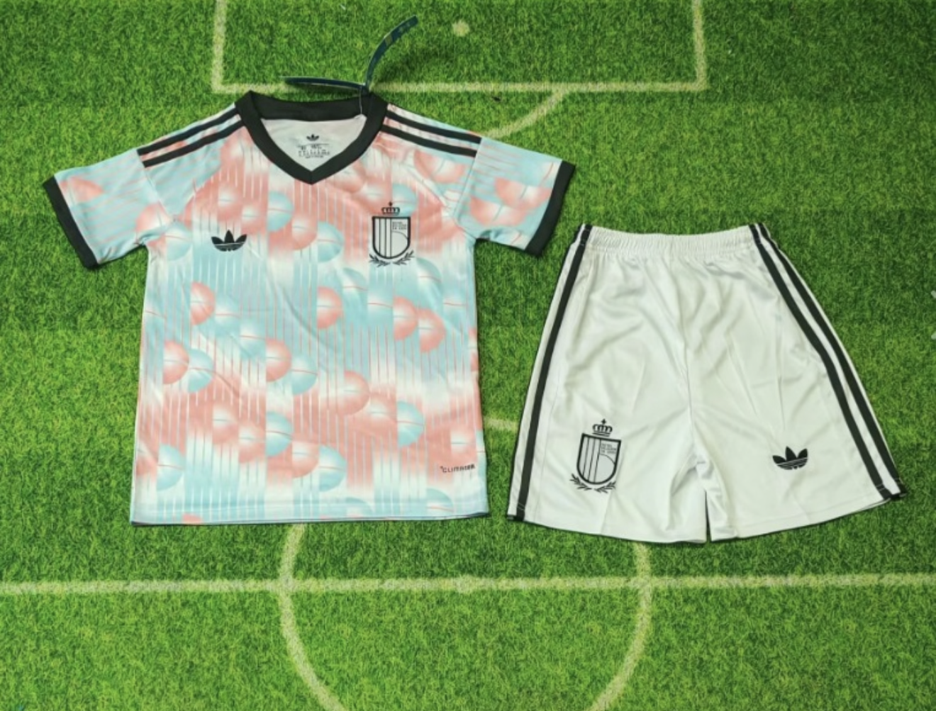 Belgium 🇧🇪 2026 Kids Kit Set Away Jersey, Shorts & Socks.