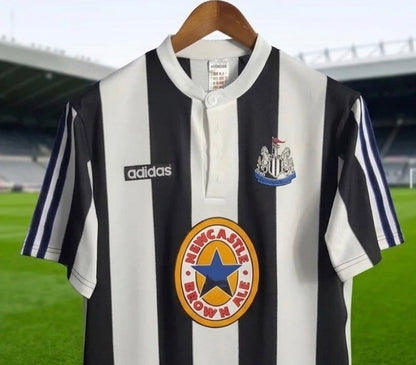 Newcastle United FC 95/97 Retro Home Jersey.