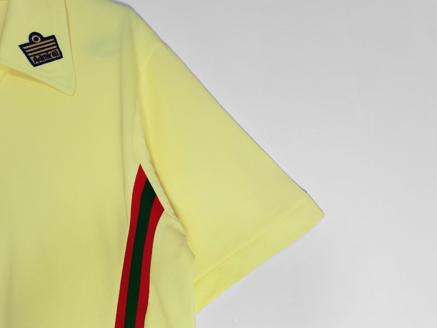 Wales 🏴󠁧󠁢󠁷󠁬󠁳󠁿 1976/79 Away Jersey. - World Cup Retro Soccer Shop