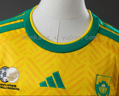 Sth Africa 🇿🇦 2026 World Cup Kids Kit Set Home Jersey, Shorts & Socks.