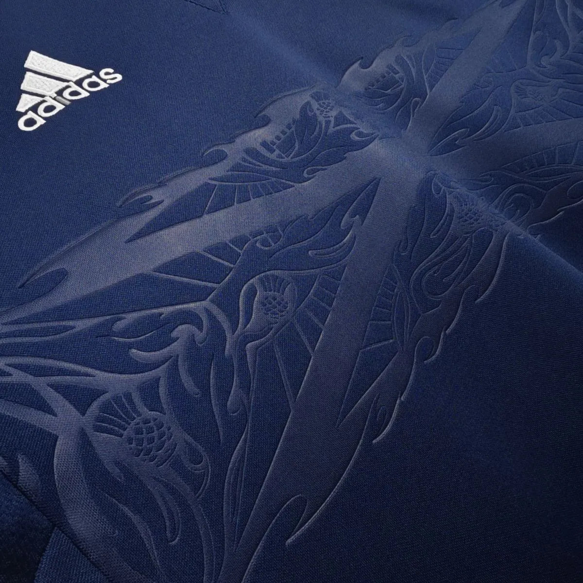 Scotland 🏴󠁧󠁢󠁳󠁣󠁴󠁿 2011/12 Home Jersey. - World Cup Retro Soccer Shop