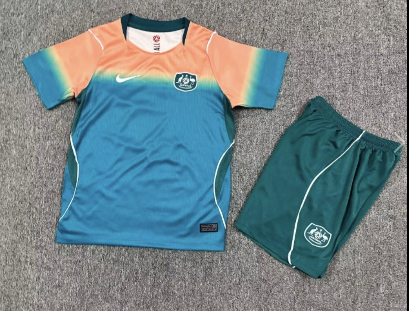 Australia 🇦🇺 2026 World Cup Away Kids Kit Set, Shirt, Shorts & Socks.