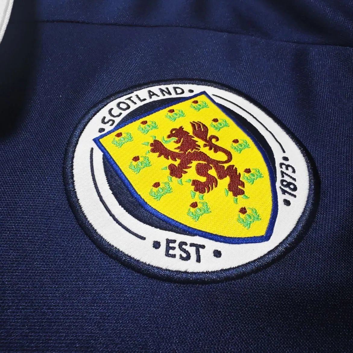 Scotland 🏴󠁧󠁢󠁳󠁣󠁴󠁿 2011/12 Home Jersey. - World Cup Retro Soccer Shop