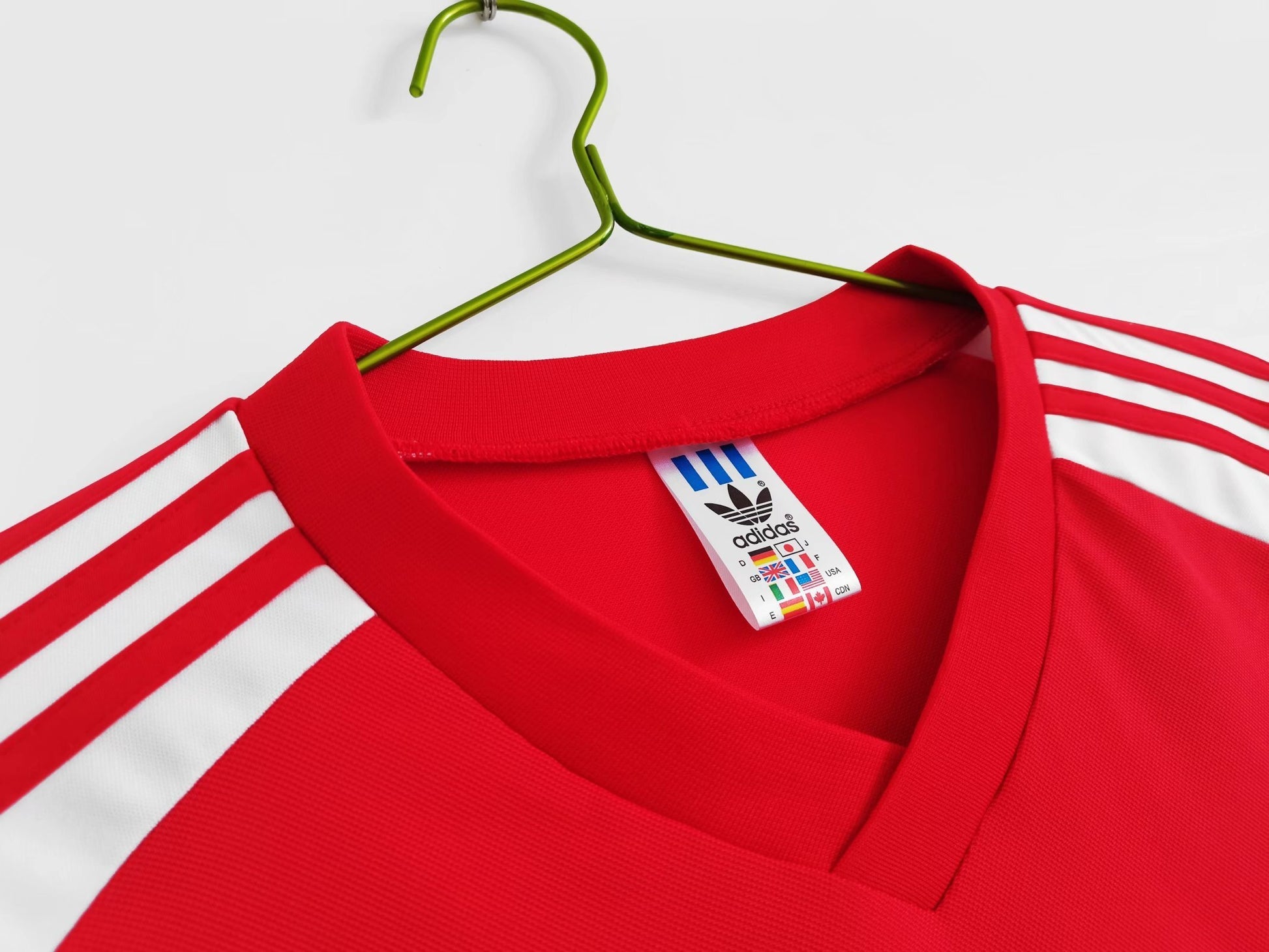 Wales 🏴󠁧󠁢󠁷󠁬󠁳󠁿 1982 Home Jersey. - World Cup Retro Soccer Shop