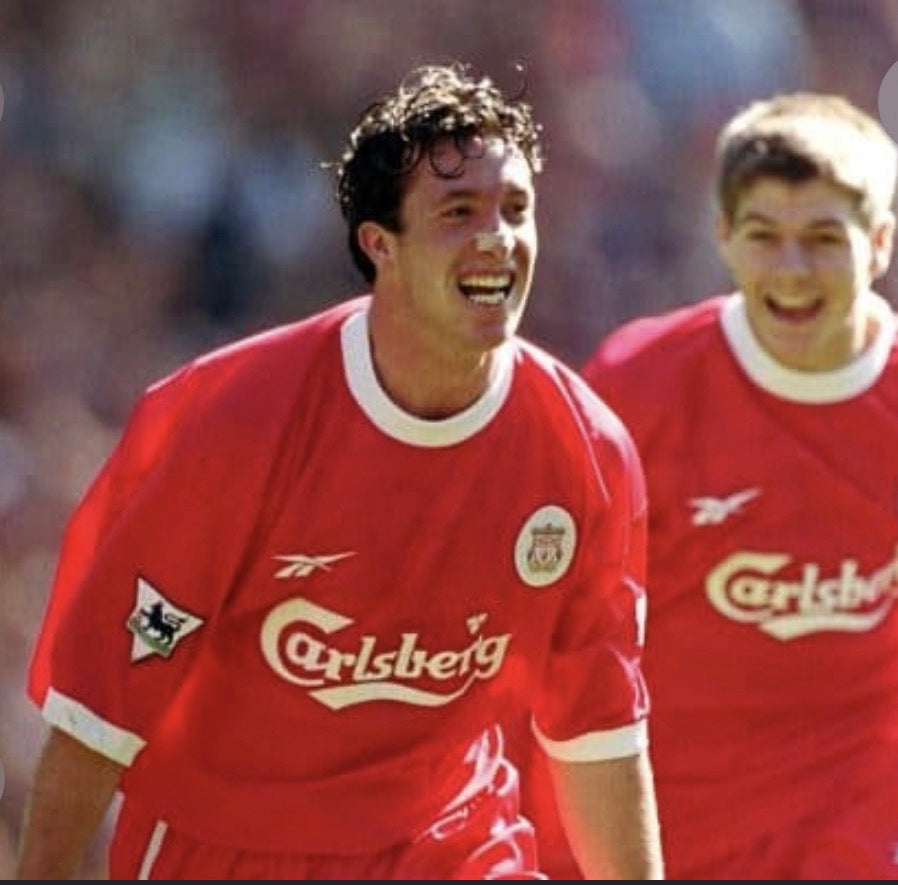 Liverpool FC 99/2000 Retro Home Jersey.