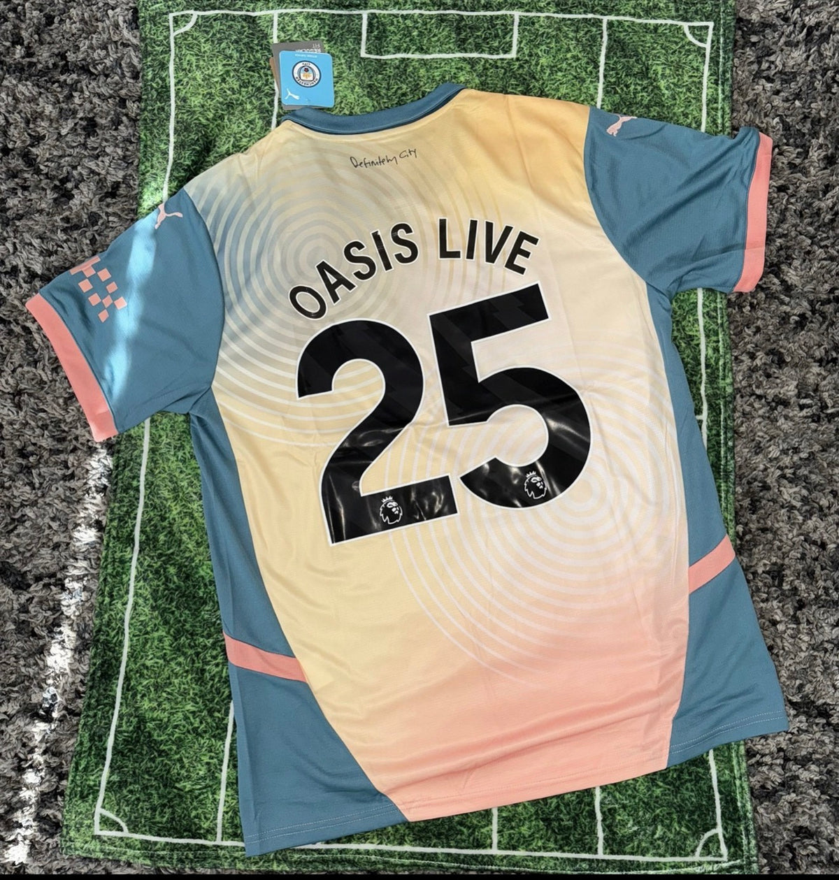 Manchester City FC 24/25 4th jersey, short sleeve, special edition inspired by "Definitely Maybe" album, by World Cup Retro Soccer Shop