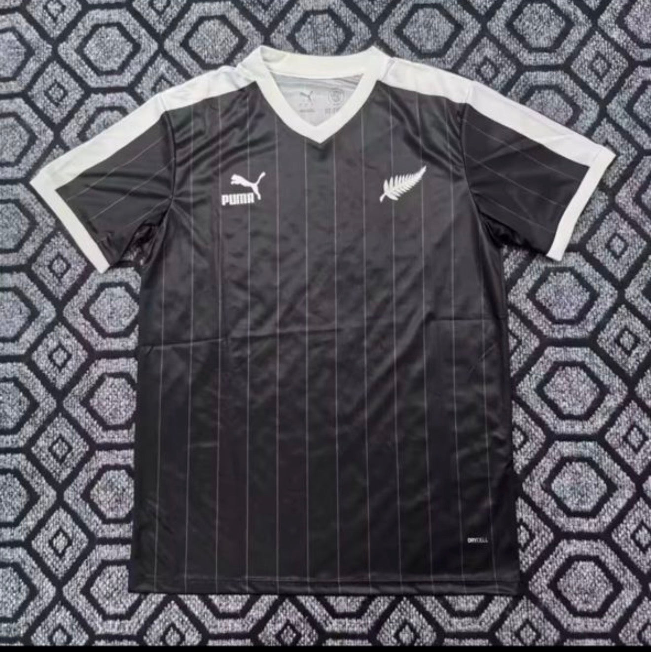 New Zealand 🇳🇿 2023 “All Whites” Away Jersey.