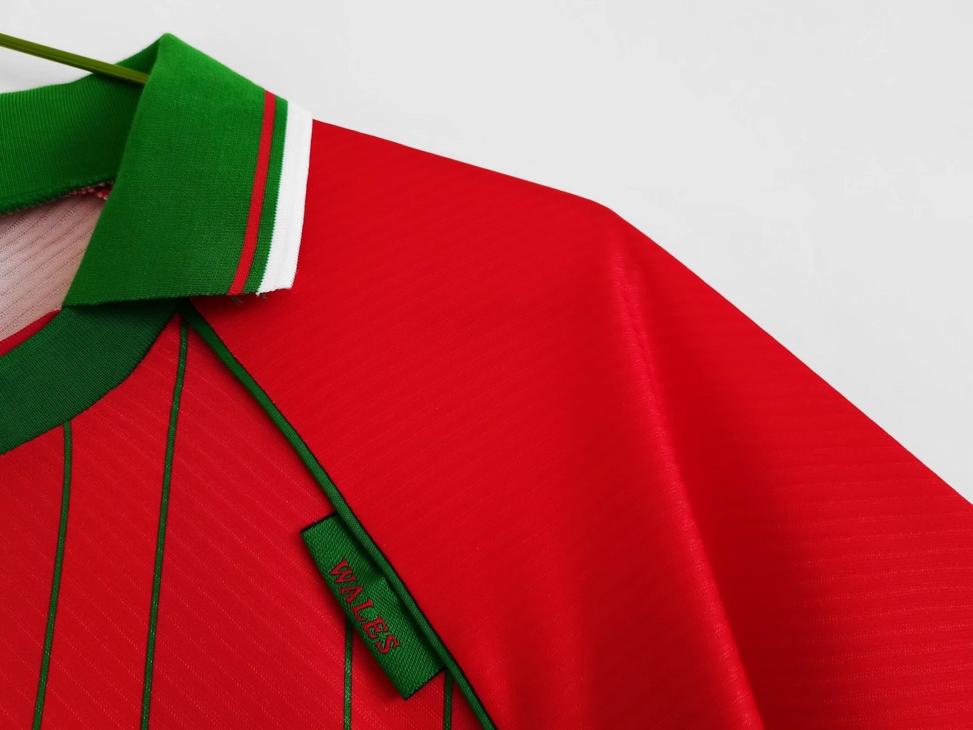 Wales 🏴󠁧󠁢󠁷󠁬󠁳󠁿 1994/96 Home Jersey. - World Cup Retro Soccer Shop