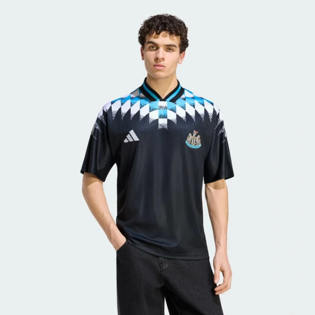 Newcastle United FC 2026 Retro Style Jersey.
